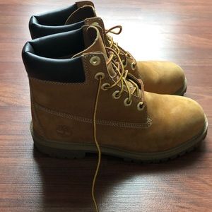 Women/Kid Timberlands